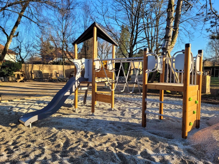 Nouveau jeux d'enfants 2022.