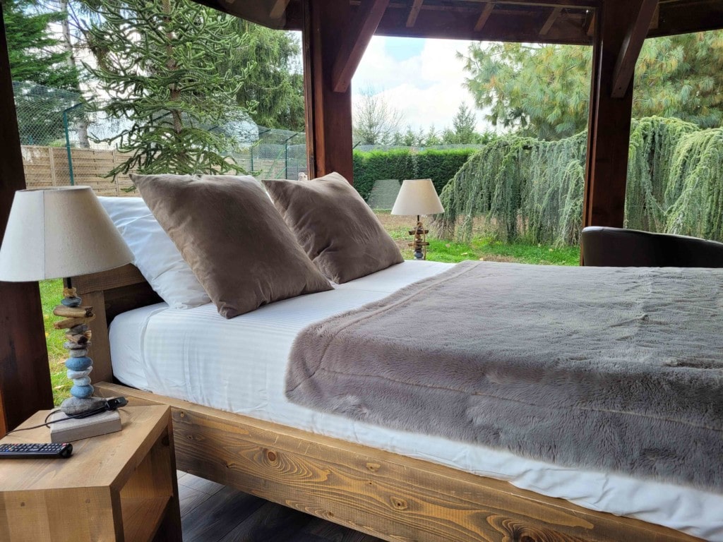 Room in the heart of the park